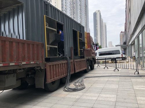 秀山柴油发电机空气滤清器在不同季节的更换周期是否有差异？